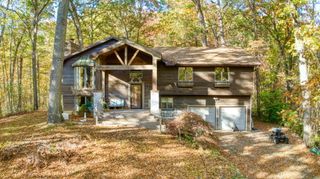 270 Wood Hills Drive, Pulaski Twp, MI 49237