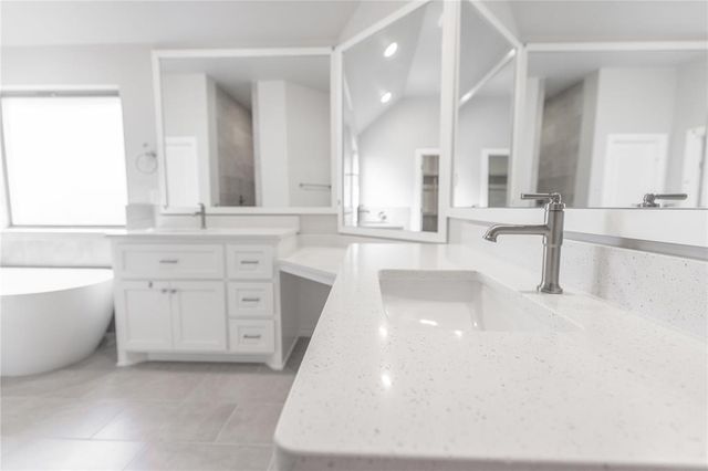 3033 Arbor Hill Drive, Edmond, OK 73034