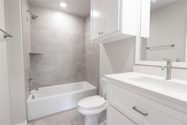 3033 Arbor Hill Drive, Edmond, OK 73034