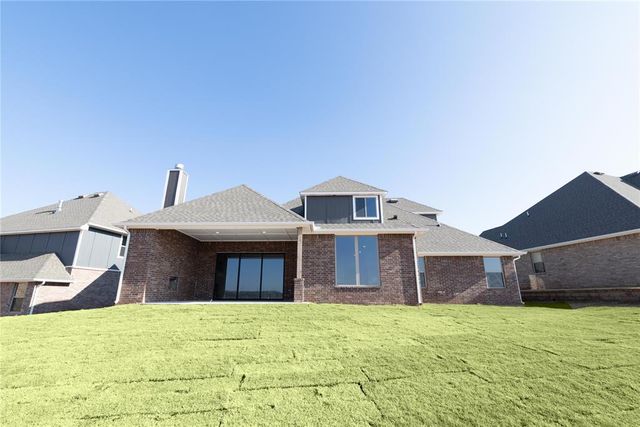 3033 Arbor Hill Drive, Edmond, OK 73034