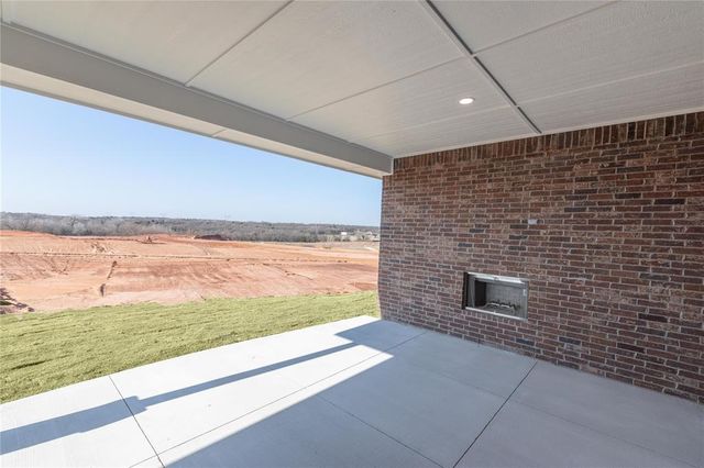 3033 Arbor Hill Drive, Edmond, OK 73034
