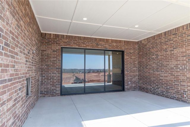 3033 Arbor Hill Drive, Edmond, OK 73034