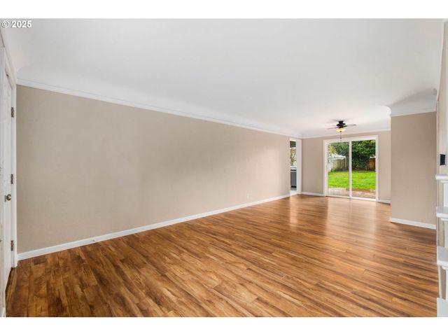 108 Ne WHITNEY St, Camas, WA 98607