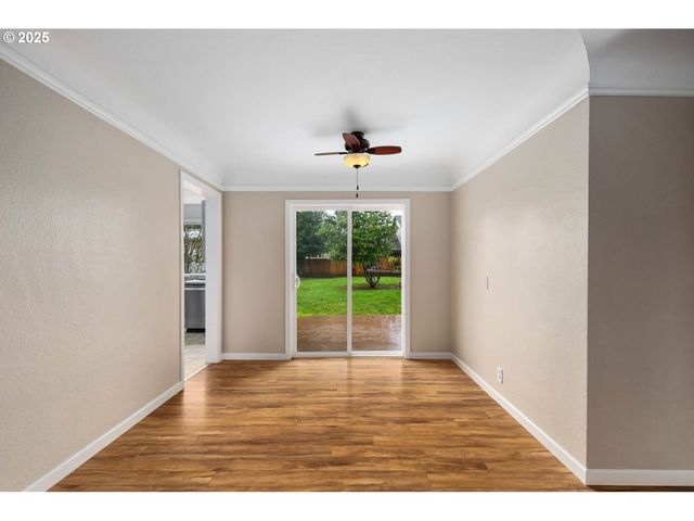 108 Ne WHITNEY St, Camas, WA 98607