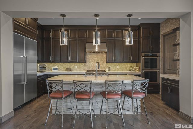 20588 Chanson Way, Reno, NV 89511