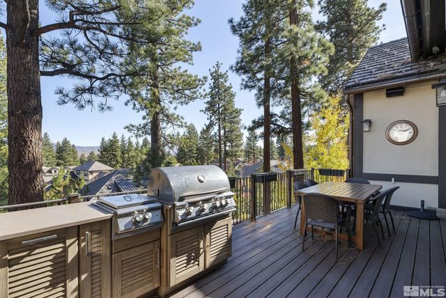 20588 Chanson Way, Reno, NV 89511