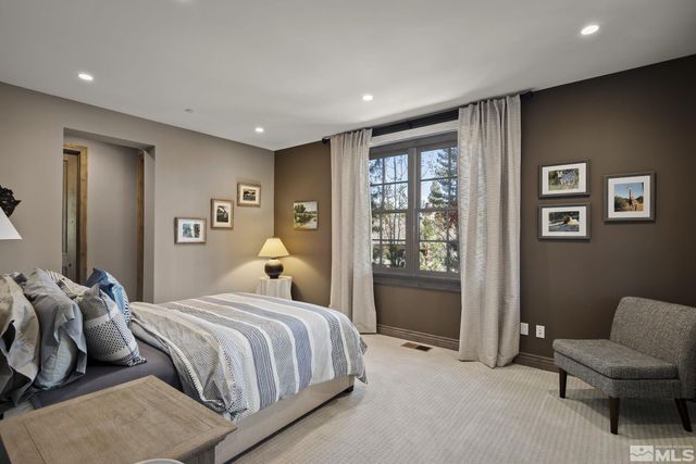 20588 Chanson Way, Reno, NV 89511