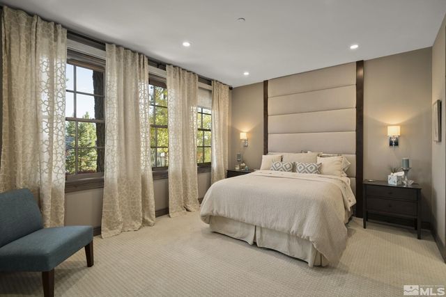 20588 Chanson Way, Reno, NV 89511