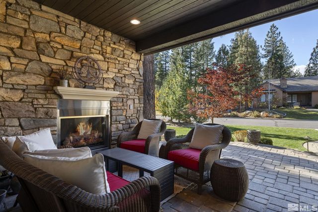 20588 Chanson Way, Reno, NV 89511