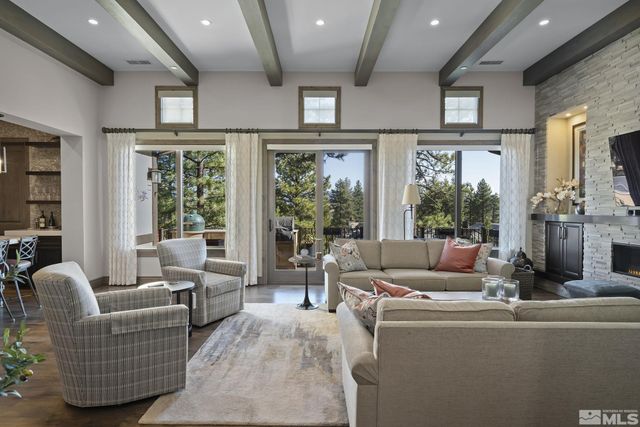 20588 Chanson Way, Reno, NV 89511