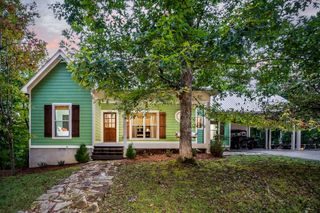 560 Springwood Pl, Smithville, TN 37166