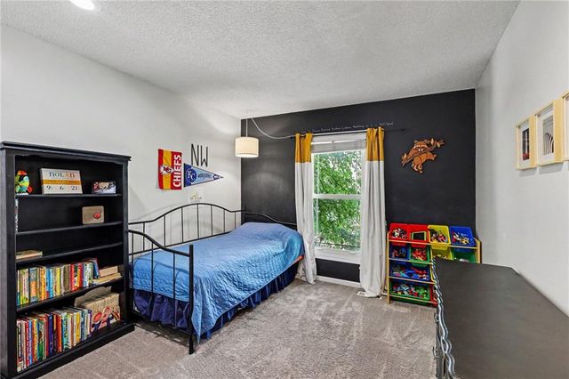 21620 W 53rd Street, Shawnee, KS 66226