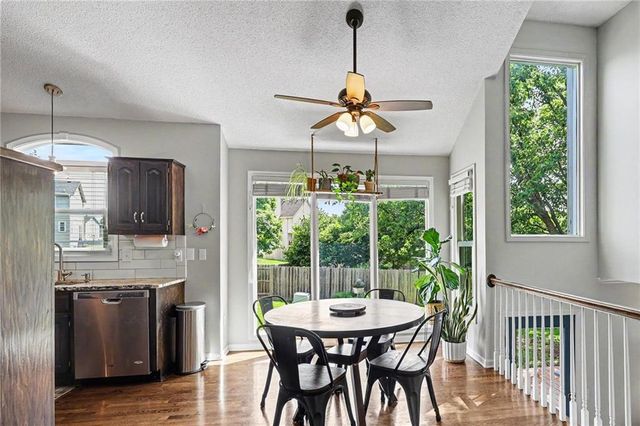 21620 W 53rd Street, Shawnee, KS 66226
