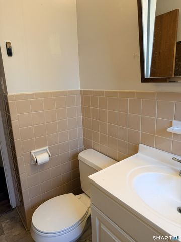 5 Grandview Drive 11A, Farmington, CT 06032