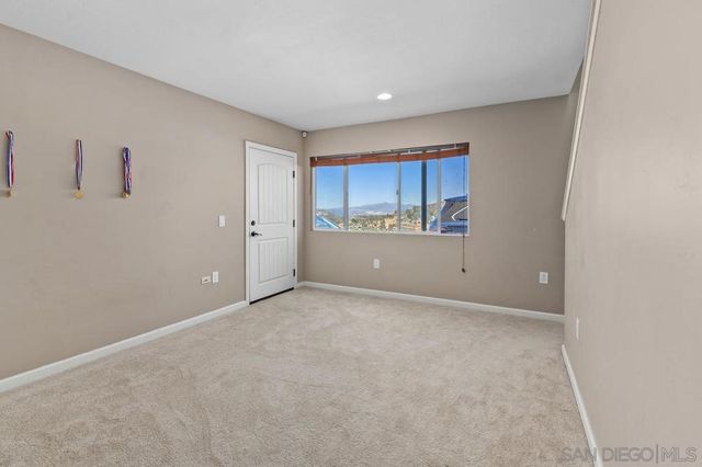 2155 Vista Valley Rim Pl, El Cajon, CA 92019
