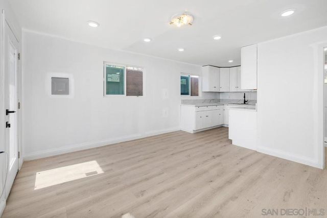 2155 Vista Valley Rim Pl, El Cajon, CA 92019