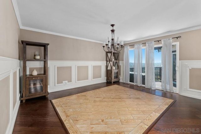 2155 Vista Valley Rim Pl, El Cajon, CA 92019