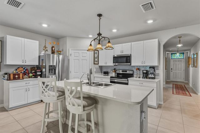 25312 E LENOX CIRCLE, Punta Gorda, FL 33950