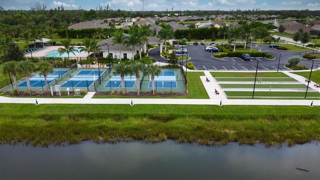 25312 E LENOX CIRCLE, Punta Gorda, FL 33950