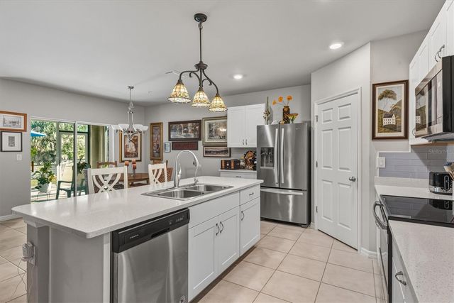 25312 E LENOX CIRCLE, Punta Gorda, FL 33950