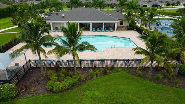 25312 E LENOX CIRCLE, Punta Gorda, FL 33950