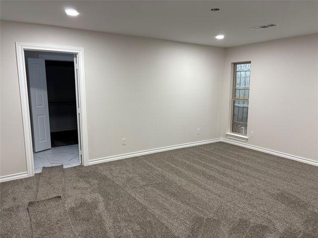 2303 Royal Acres Drive, Denton, TX 76209