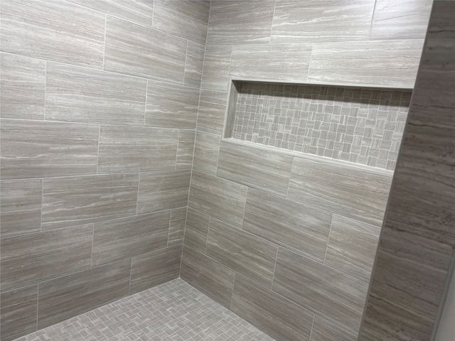 2303 Royal Acres Drive, Denton, TX 76209