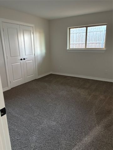 2303 Royal Acres Drive, Denton, TX 76209