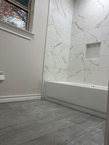 2303 Royal Acres Drive, Denton, TX 76209