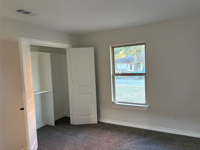 2303 Royal Acres Drive, Denton, TX 76209