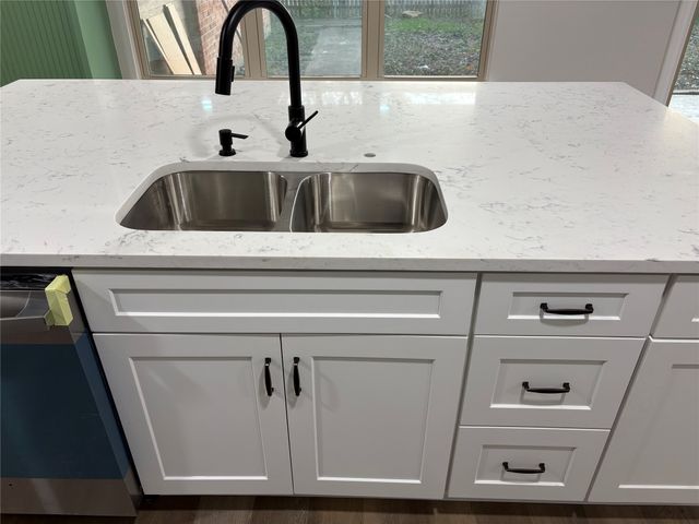 2303 Royal Acres Drive, Denton, TX 76209