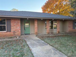 2303 Royal Acres Drive, Denton, TX 76209