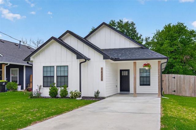 14225 W Richmond Street, Needville, TX 77461