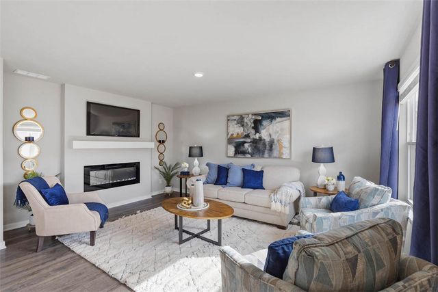 309 Kingfisher Court SW, Bondurant, IA 50035