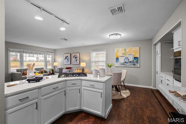 1209 Missouri Avenue, Kirkwood, MO 63122