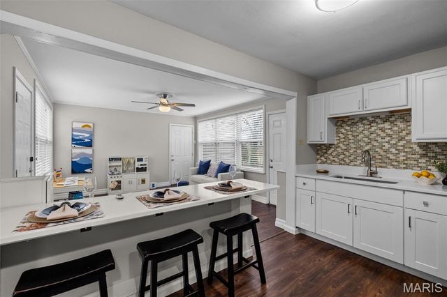 1209 Missouri Avenue, Kirkwood, MO 63122