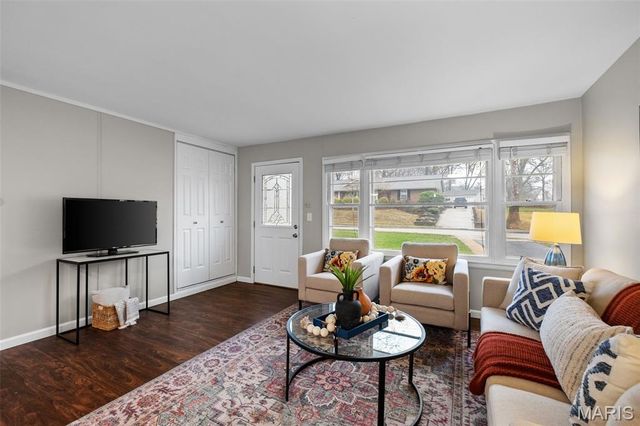 1209 Missouri Avenue, Kirkwood, MO 63122