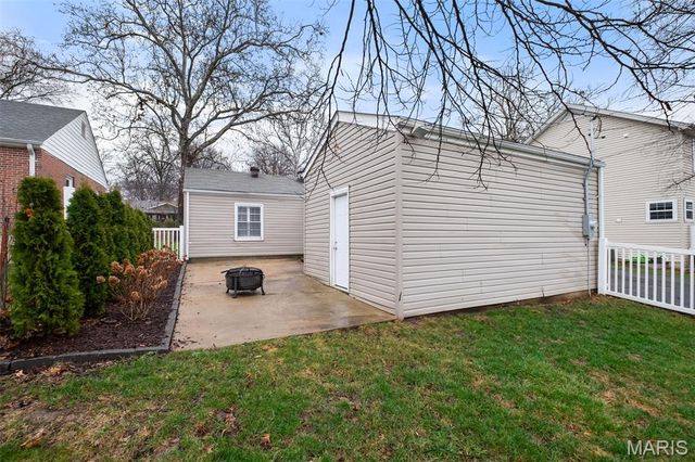 1209 Missouri Avenue, Kirkwood, MO 63122