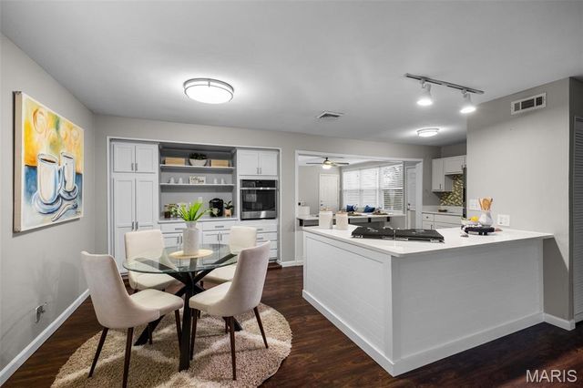 1209 Missouri Avenue, Kirkwood, MO 63122