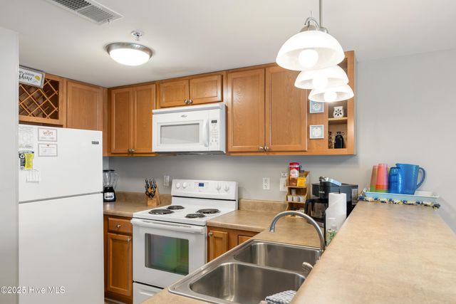 2203 Surfrider Circle C, Kure Beach, NC 28449