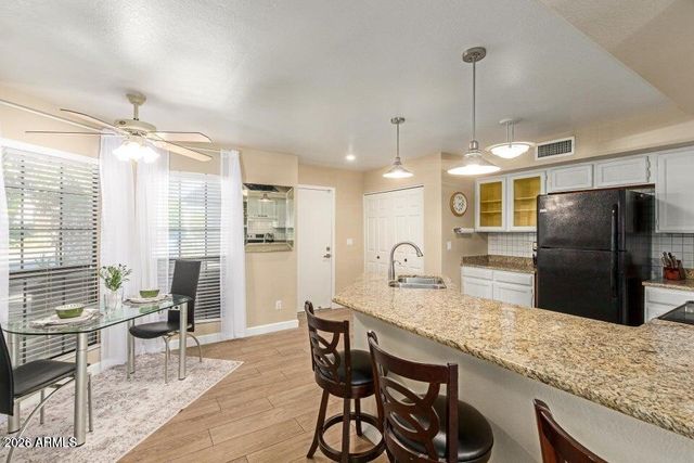 15014 N 48TH Place, Scottsdale, AZ 85254
