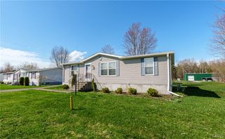 26 Carmel Drive, Westmoreland, NY 13440