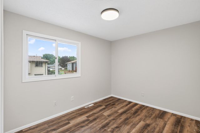 8444 Brunswick Court N, Brooklyn Park, MN 55443