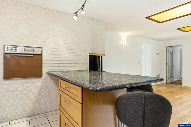 3316 NW Firwood Dr, Corvallis, OR 97330