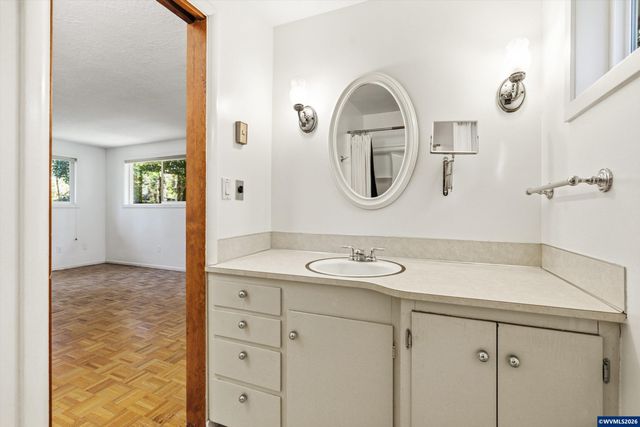 3316 NW Firwood Dr, Corvallis, OR 97330