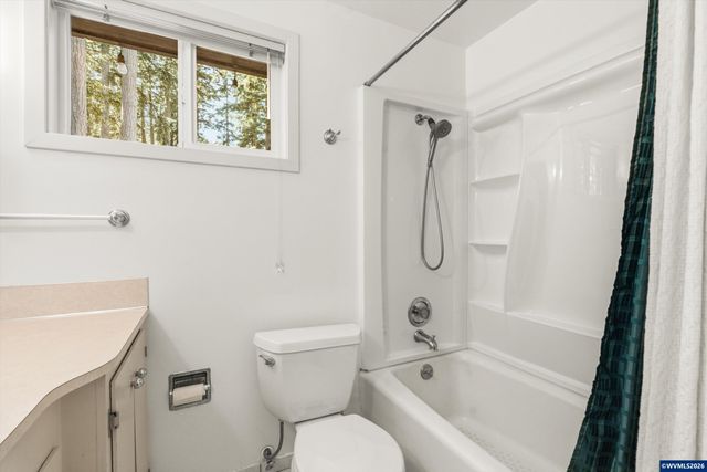 3316 NW Firwood Dr, Corvallis, OR 97330