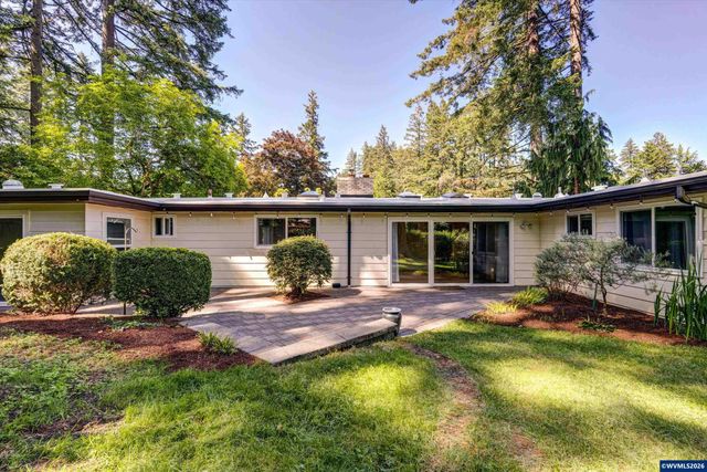 3316 NW Firwood Dr, Corvallis, OR 97330