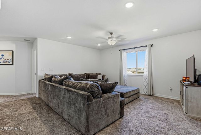 10625 HIDDEN ARCH Place, El Paso, TX 79924