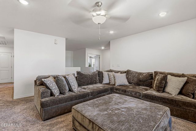 10625 HIDDEN ARCH Place, El Paso, TX 79924