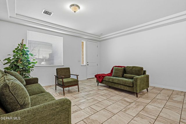 10625 HIDDEN ARCH Place, El Paso, TX 79924